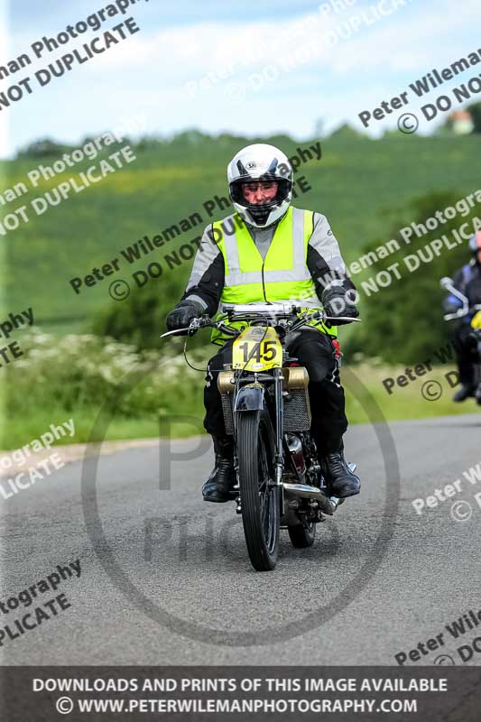 Vintage motorcycle club;eventdigitalimages;no limits trackdays;peter wileman photography;vintage motocycles;vmcc banbury run photographs